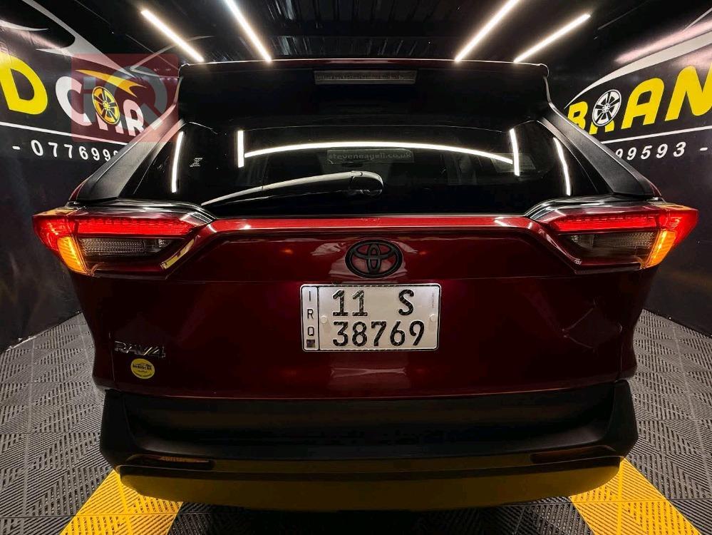 تويوتا راف 4